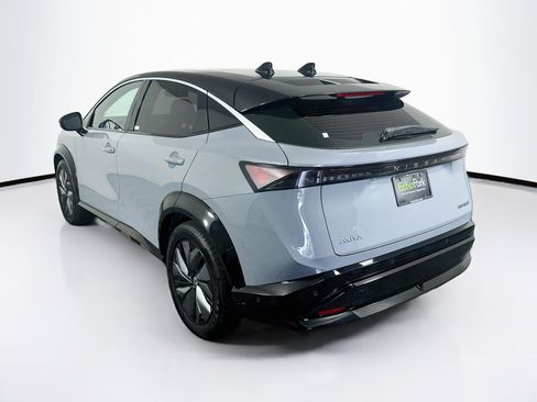 Used 2023 Nissan Ariya FWD image 5