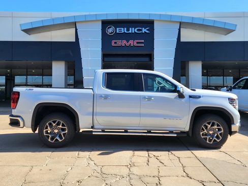 New 2026 GMC Sierra 1500 SLT w/ SLT Premium Plus Package image 3