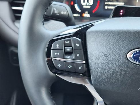 New 2026 Ford Explorer Platinum image 28