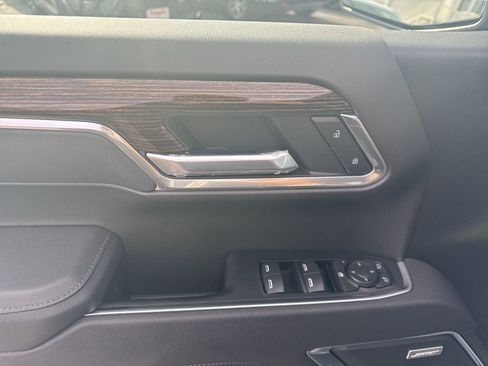 New 2026 GMC Sierra 1500 Elevation w/ Preferred Package image 12