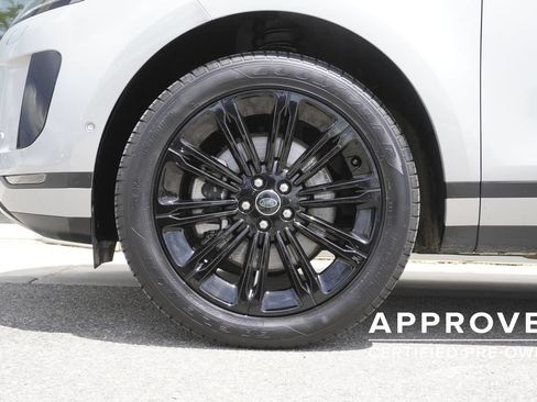 Used 2025 Land Rover Range Rover Evoque S AWD/4WD image 34