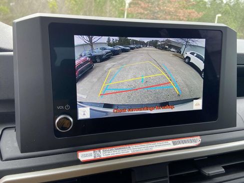 Used 2024 Toyota Tacoma SR w/ SR Upgrade Package image 22