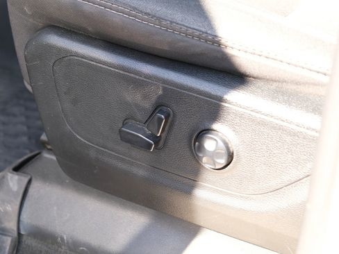 Used 2020 RAM 1500 Big Horn AWD/4WD image 33