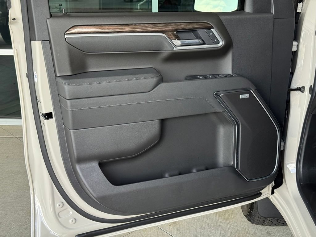 New 2026 Chevrolet Silverado 1500 RST w/ RST All Star Premium Package AWD/4WD image 26