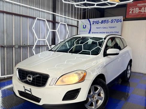 Used 2011 Volvo XC60 3.2 image 9