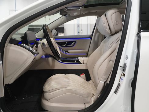 Certified 2023 Mercedes-Benz S 580 4MATIC Sedan image 2