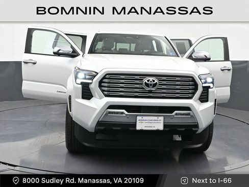 Used 2026 Toyota Tacoma Limited AWD/4WD image 46
