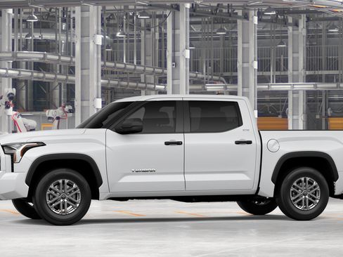 New 2026 Toyota Tundra SR5 AWD/4WD image 5