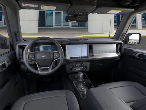 New 2025 Ford Bronco Outer Banks image 9