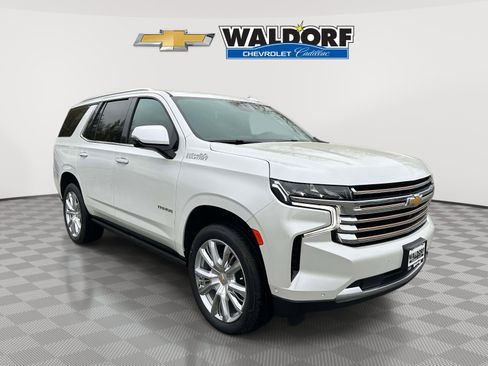 Used 2024 Chevrolet Tahoe High Country AWD/4WD image 1