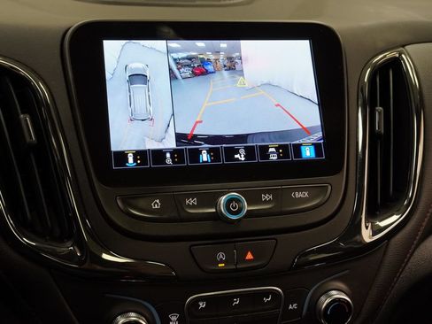 Used 2024 Chevrolet Equinox RS w/ RS Leather Package FWD image 19