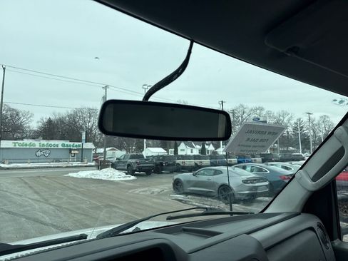 Used 2022 Ford E-450 and Econoline 450 Super Duty image 30