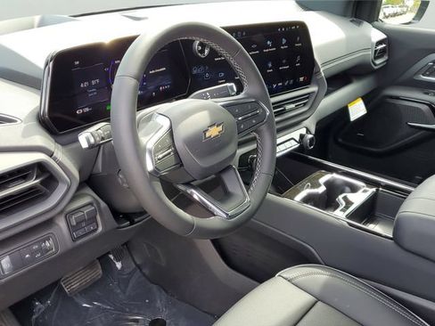 New 2026 Chevrolet Silverado EV LT w/ Plus Package AWD/4WD image 15