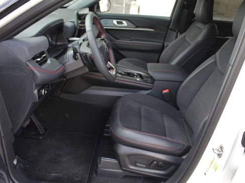New 2026 Ford Explorer ST AWD/4WD image 32