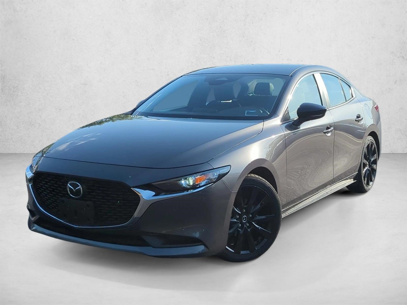 Used 2025 MAZDA MAZDA3 s FWD image 1