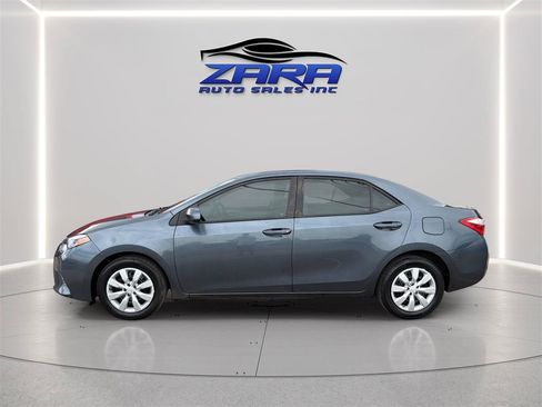 Used 2016 Toyota Corolla LE FWD image 4