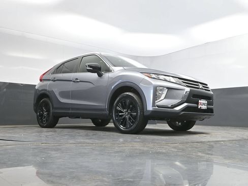 Used 2019 Mitsubishi Eclipse Cross LE AWD/4WD image 36