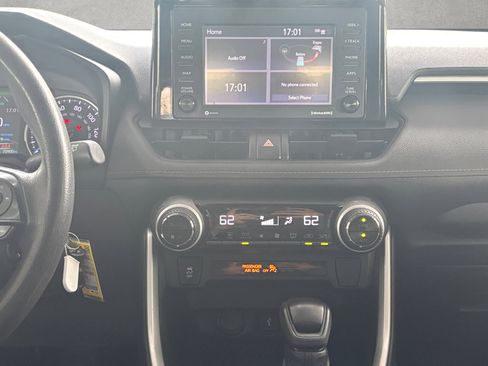 Used 2020 Toyota RAV4 LE w/ All Weather Liner Package AWD/4WD image 3