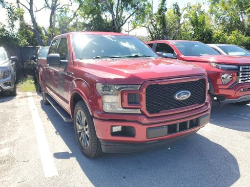 Used 2018 Ford F150 XLT w/ Equipment Group 302A Luxury RWD image 3