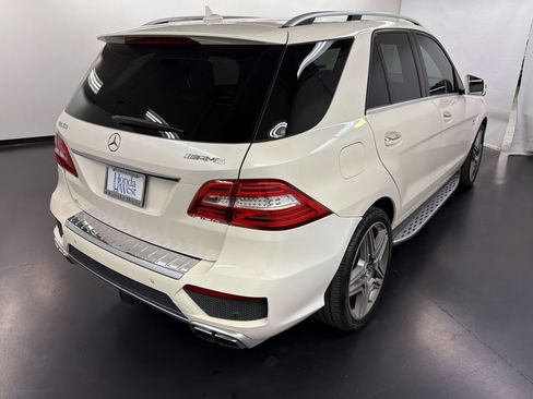 Used 2012 Mercedes-Benz ML 63 AMG 4MATIC image 9
