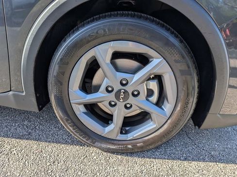 Certified 2025 Kia K4 FWD image 11