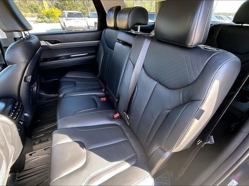 Used 2023 Hyundai Palisade SEL image 25