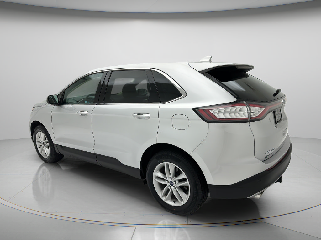 Used 2017 Ford Edge SEL w/ Equipment Group 201A AWD/4WD image 4
