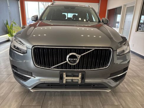 Used 2018 Volvo XC90 T6 Momentum w/ Convenience Package image 2