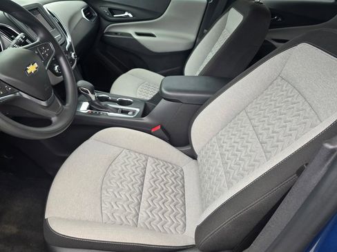 Used 2024 Chevrolet Equinox LS w/ LS Convenience Package FWD image 19