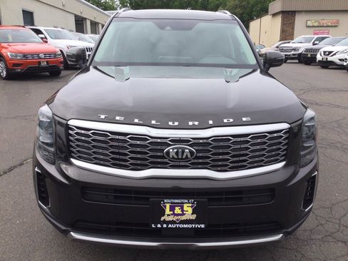 Used 2020 Kia Telluride S AWD/4WD image 3