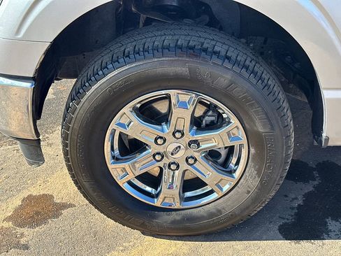 Used 2023 Ford F150 XLT w/ XTR Package image 11