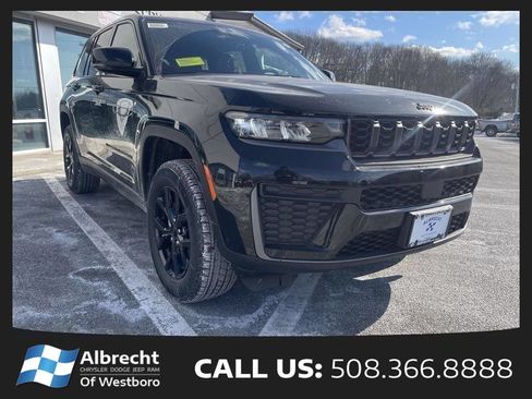New 2026 Jeep Grand Cherokee Altitude AWD/4WD image 7