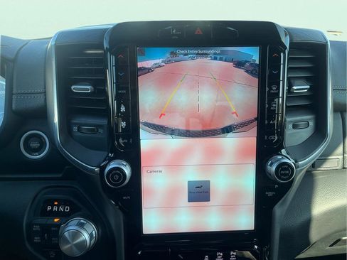 Used 2025 RAM 1500 Laramie image 31