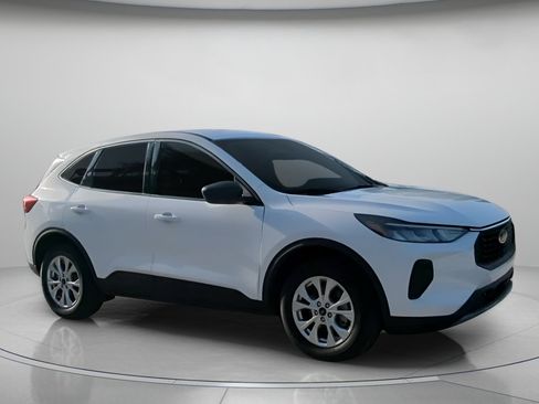 Certified 2025 Ford Escape Active FWD image 36