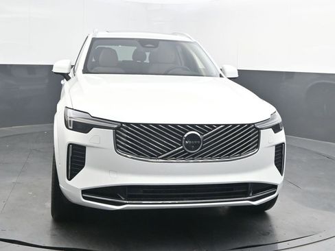 New 2026 Volvo XC90 B6 Plus w/ Protection Package Premier AWD/4WD image 10