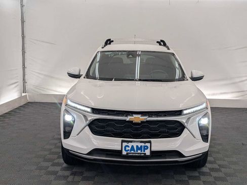 New 2025 Chevrolet Trax LT w/ Driver Confidence Package image 9