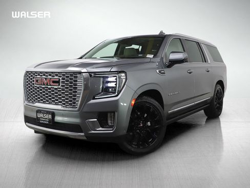 Used 2023 GMC Yukon XL Denali w/ Denali Reserve Package image 1