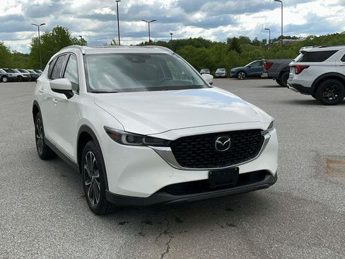 Used 2023 MAZDA CX-5 AWD 2.5 S w/ Premium Plus Pkg image 3