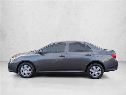 Used 2010 Toyota Corolla LE image 8