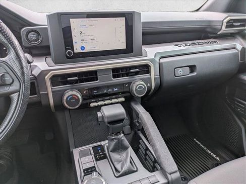 Certified 2026 Toyota Tacoma SR5 AWD/4WD image 12
