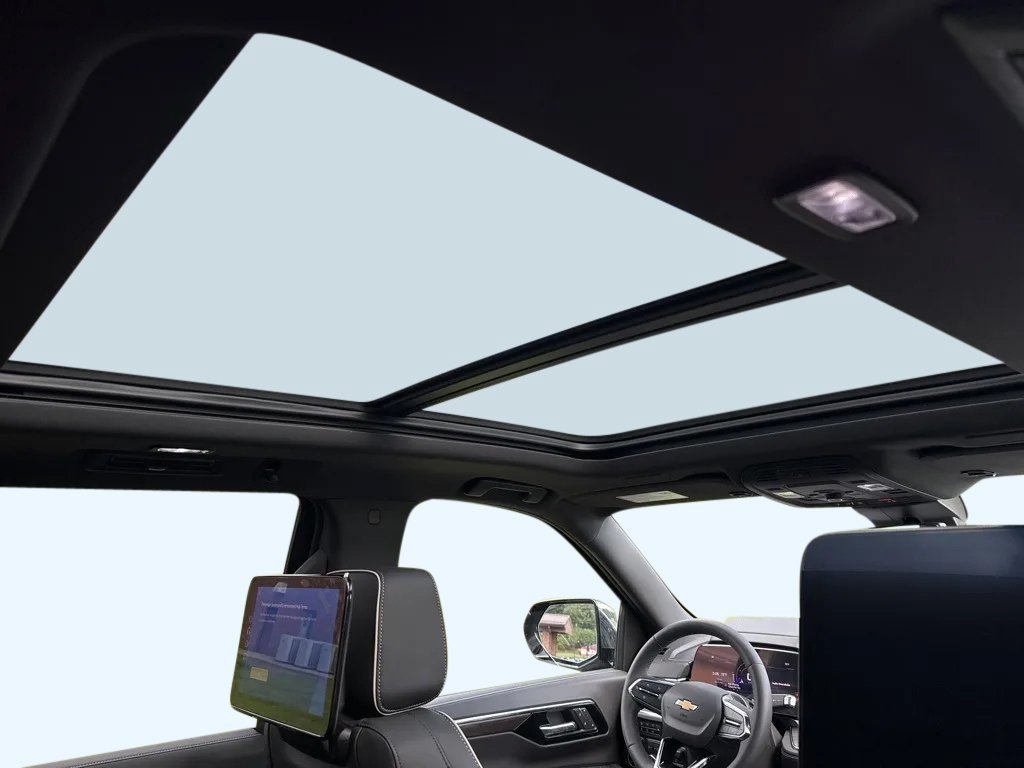 New 2025 Chevrolet Tahoe Premier AWD/4WD image 39