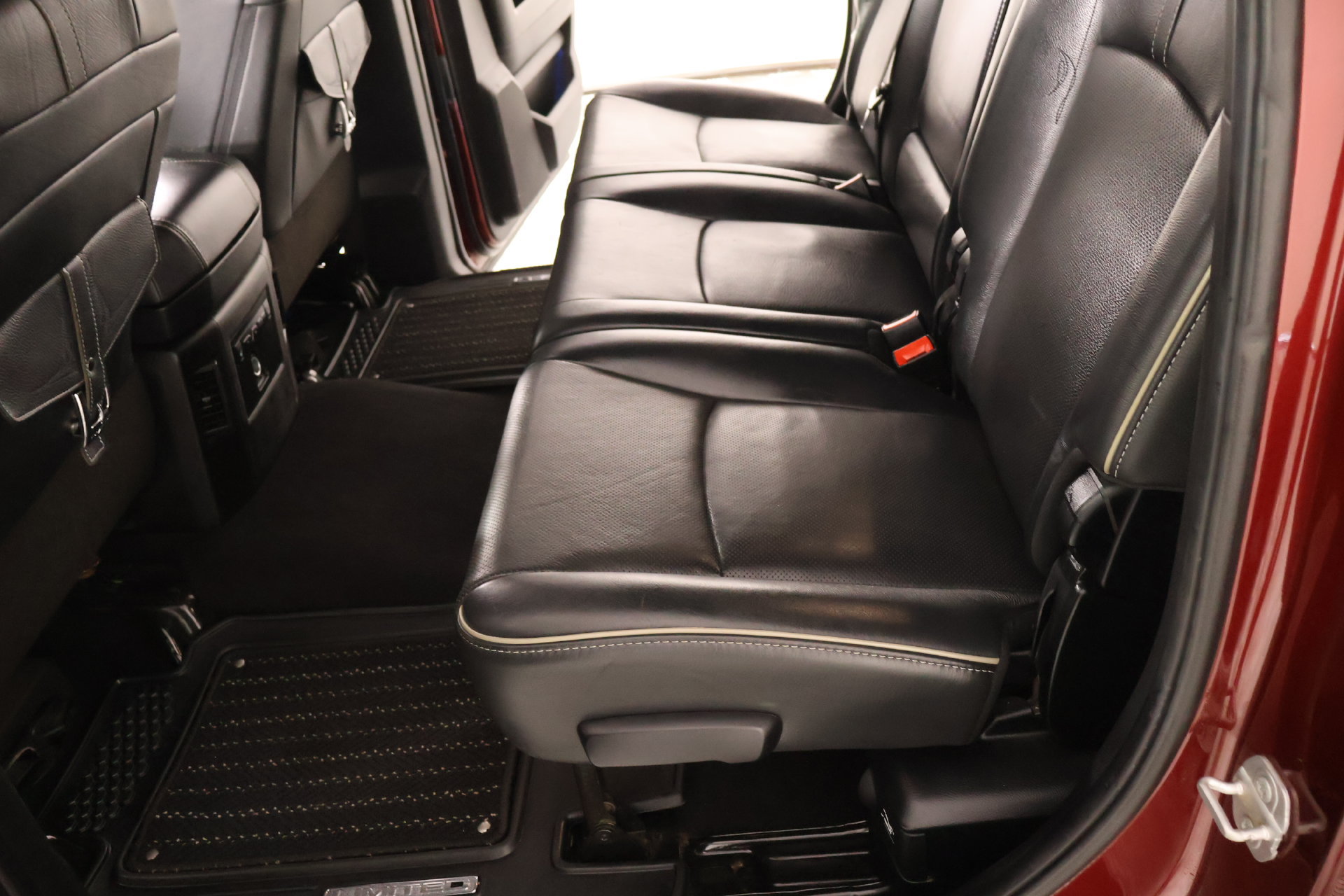 Used 2018 RAM 2500 Limited AWD/4WD image 13