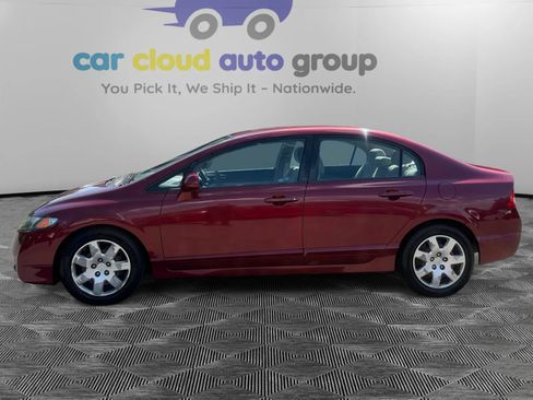 Used 2011 Honda Civic LX image 2