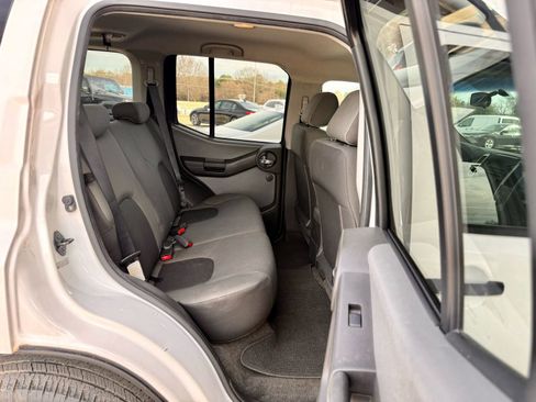 Used 2009 Nissan Xterra S w/ X Gear Pkg image 25