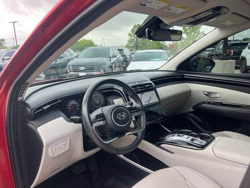 Used 2023 Hyundai Tucson Limited AWD/4WD image 24