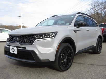 Used 2022 Kia Sorento S w/ Panoramic Sunroof Package