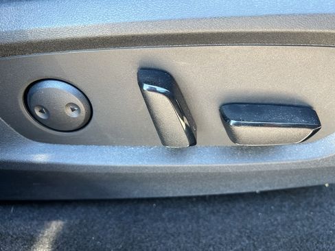 Used 2023 Nissan Pathfinder SL w/ SL Premium Package image 27