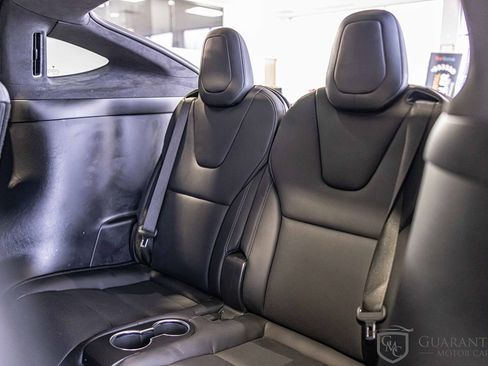 Used 2022 Tesla Model X image 28