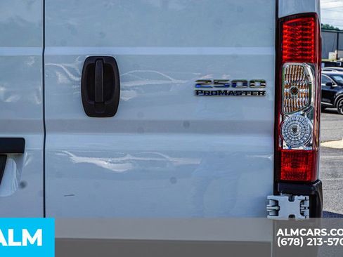 Used 2023 RAM ProMaster 2500 FWD image 13