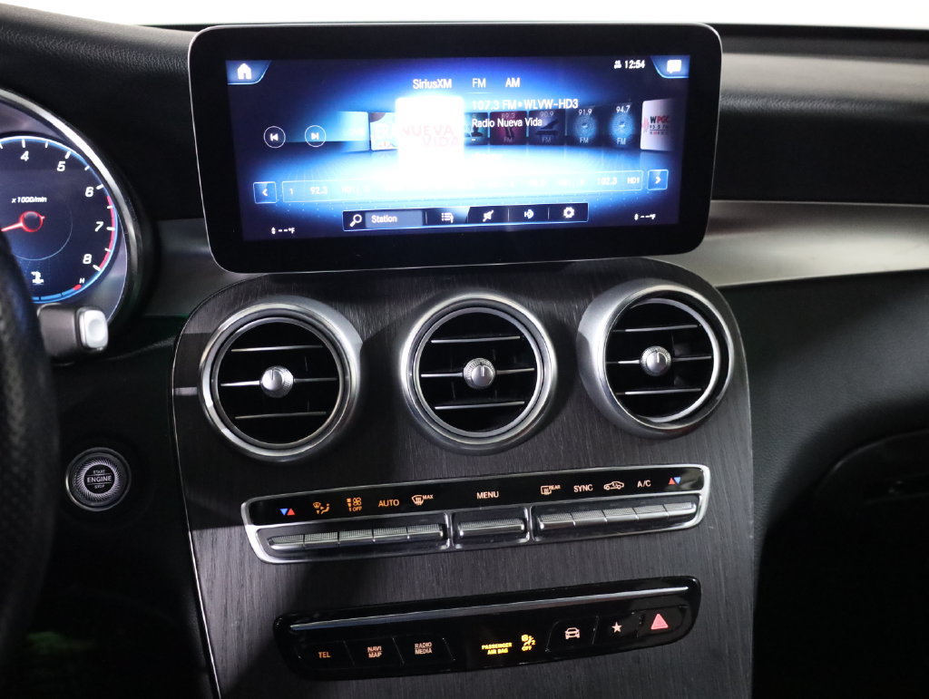 Used 2021 Mercedes-Benz GLC 300 4MATIC Coupe image 18